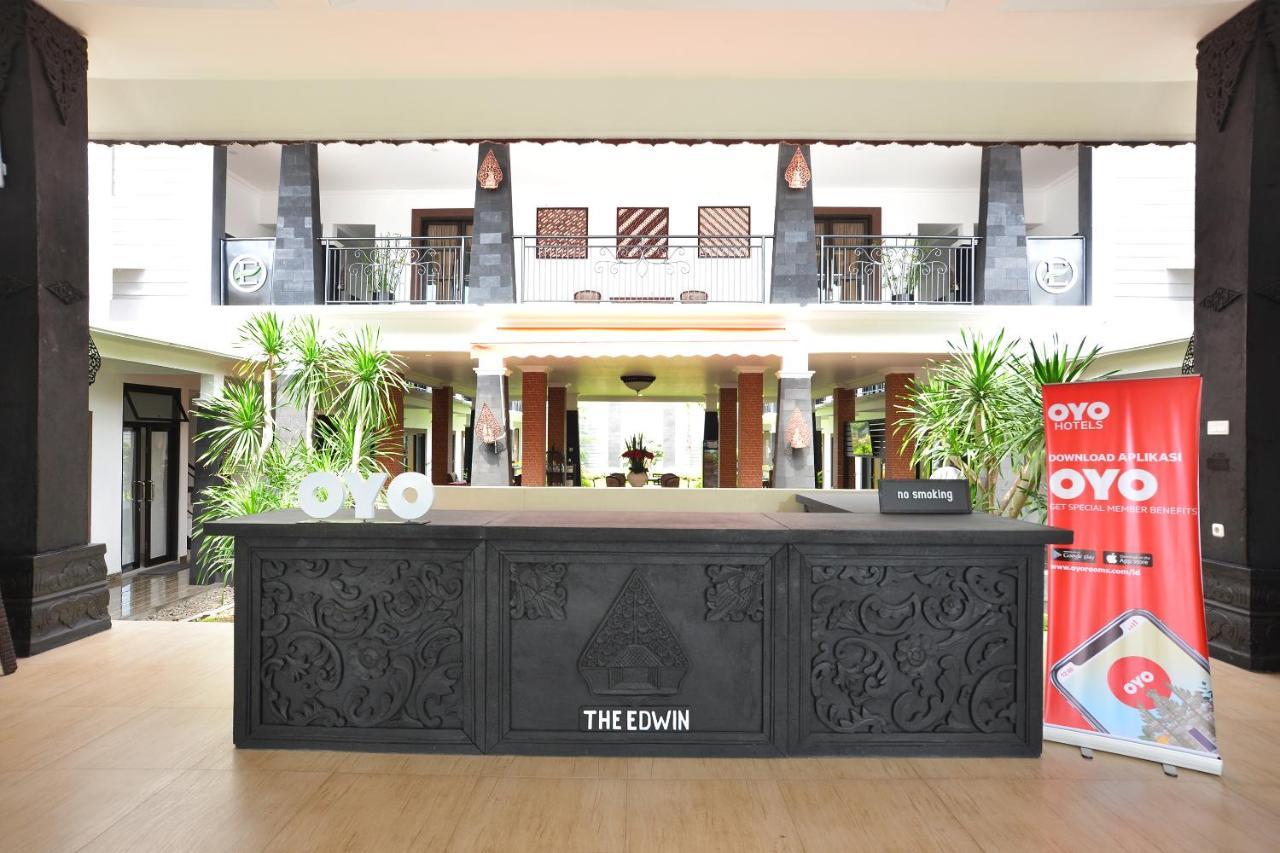 The Edwin Syariah Hotel Ngabean Exterior photo